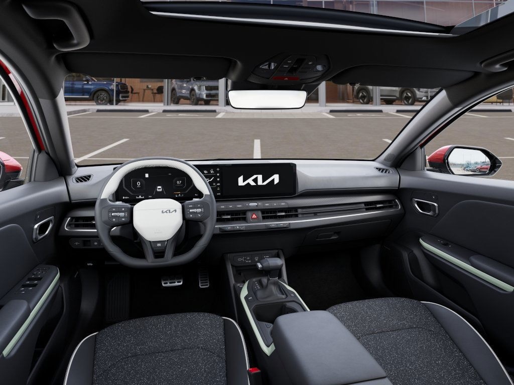 2025 Kia K4 GT-Line photo 12