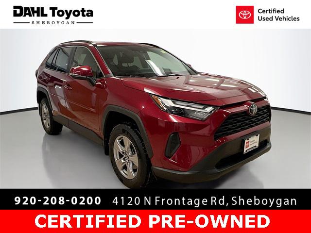 2023 Toyota RAV4 XLE's photo