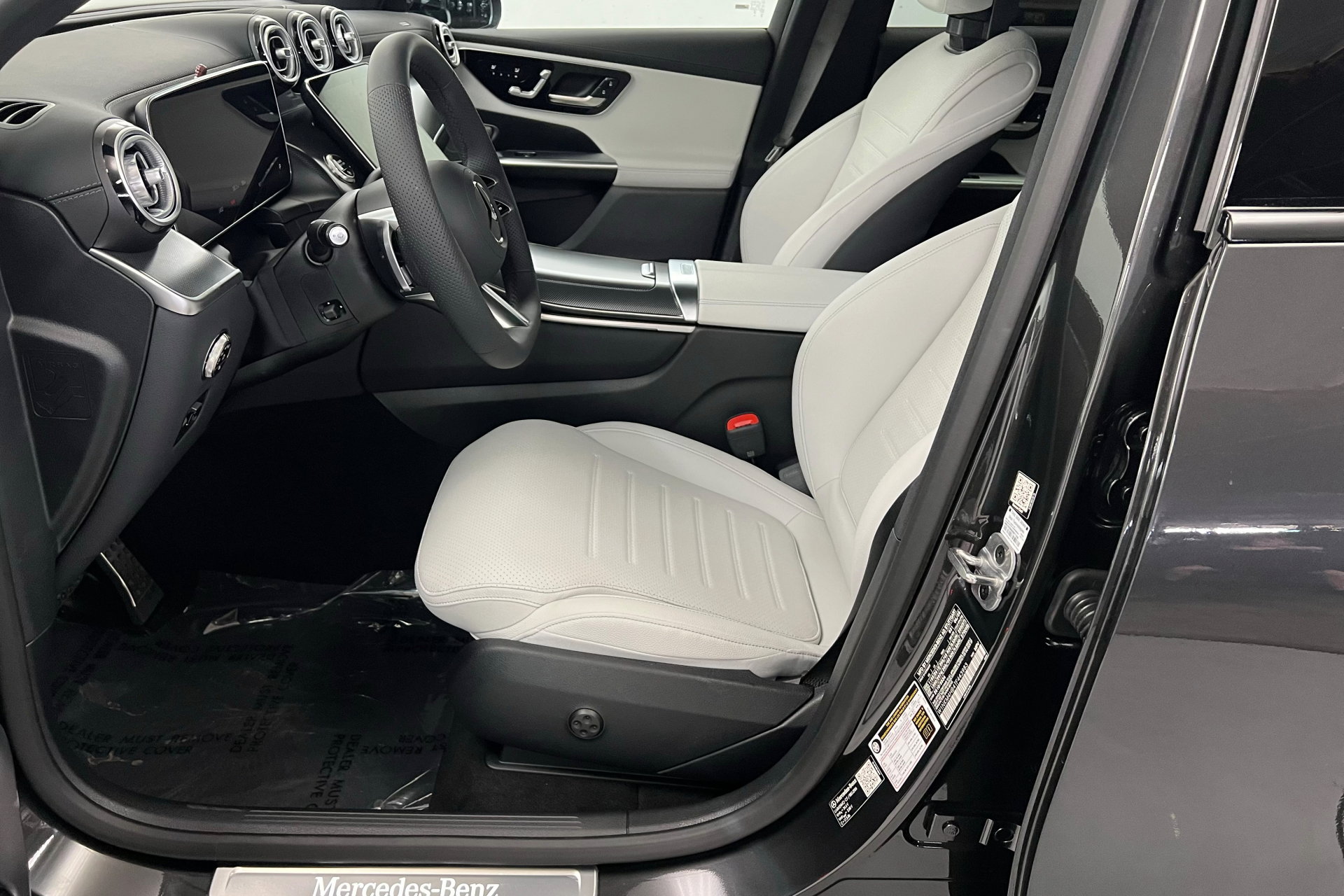 2026 Mercedes Benz GLC 300 4MATIC photo 17