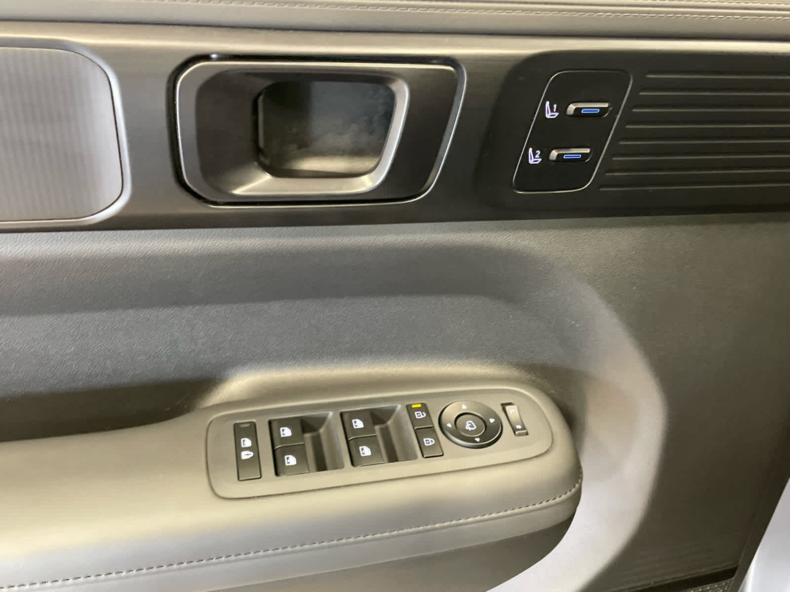 2024 Hyundai Santa Fe Calligraphy photo 28