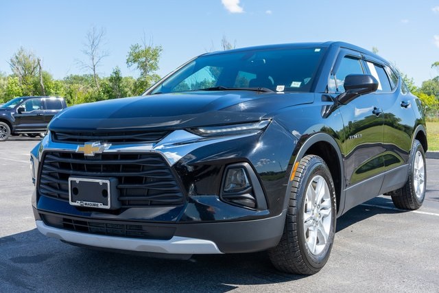 2020 Chevrolet Blazer 2LT photo 2