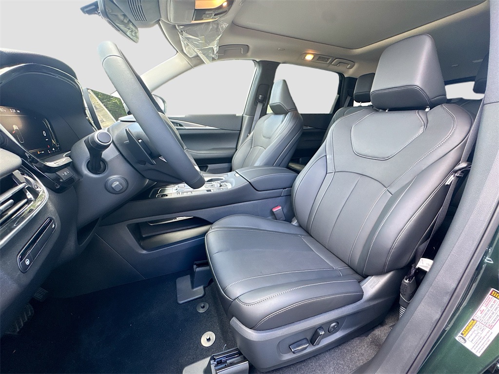2026 Infiniti QX60 Luxe photo 21