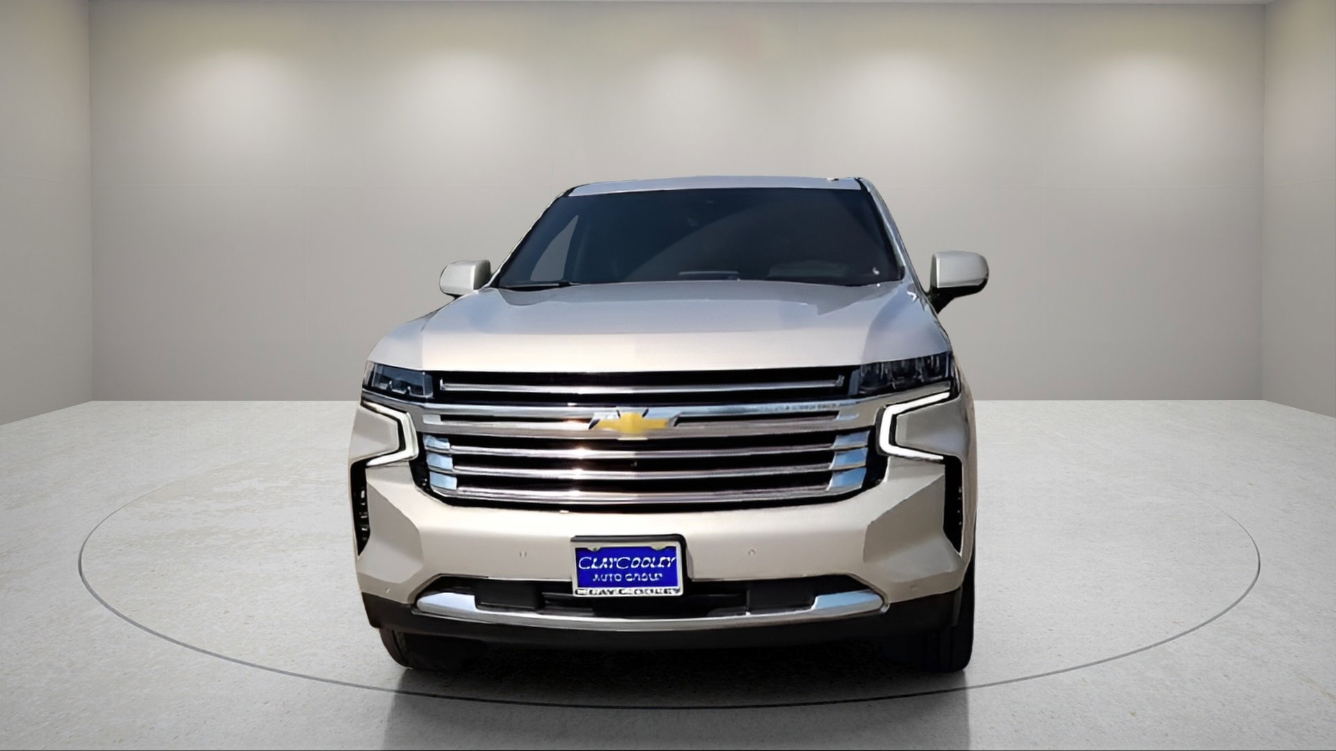 2024 Chevrolet Suburban High Country photo 2