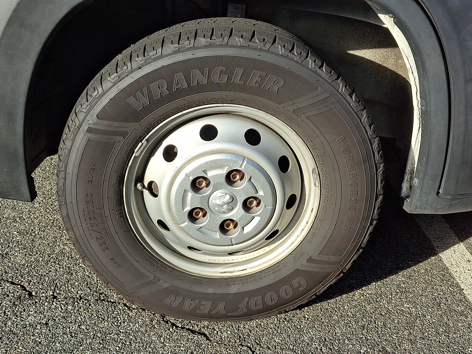 2019 Ram 3500 photo 2