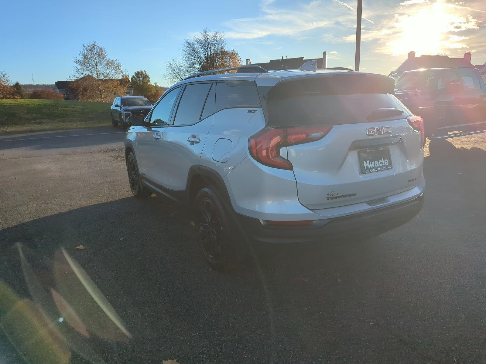 2020 Gmc Terrain SLT photo 3