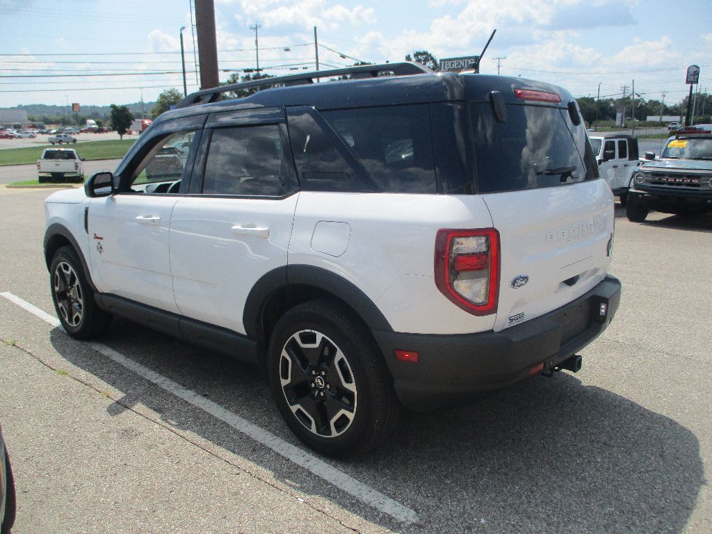 2024 Ford Bronco Sport Outer Banks photo 17
