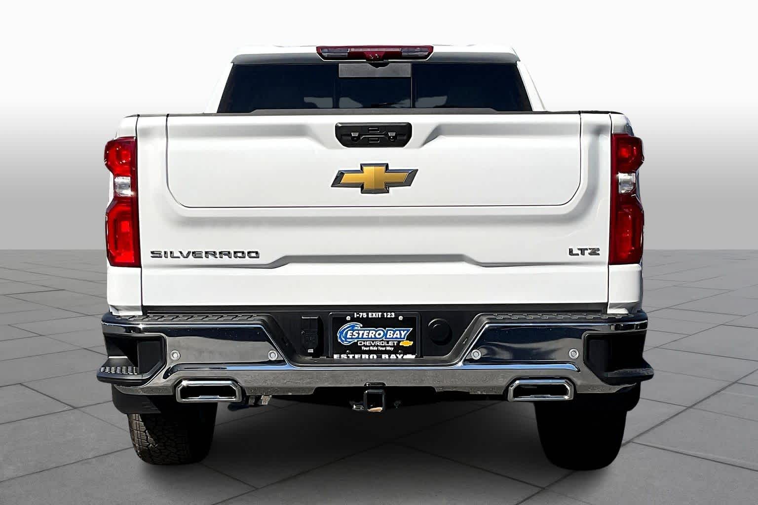 2025 Chevrolet Silverado 1500 LTZ photo 3