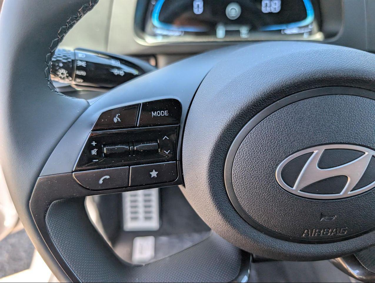 2025 Hyundai Elantra SEL Sport photo 15