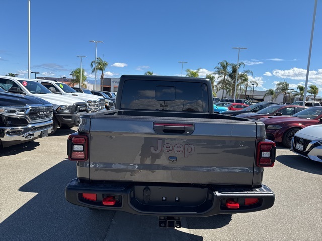 2023 Jeep Gladiator Rubicon photo 6