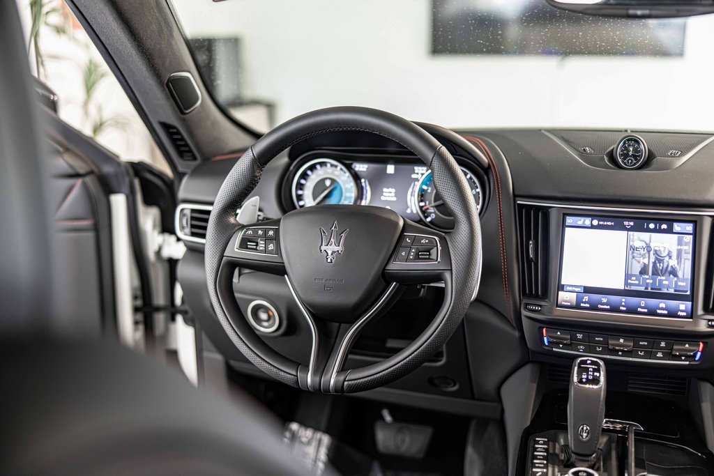 2024 MASERATI LEVANTE - Image 40