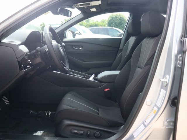 2025 Honda Accord Hybrid Sport photo 3