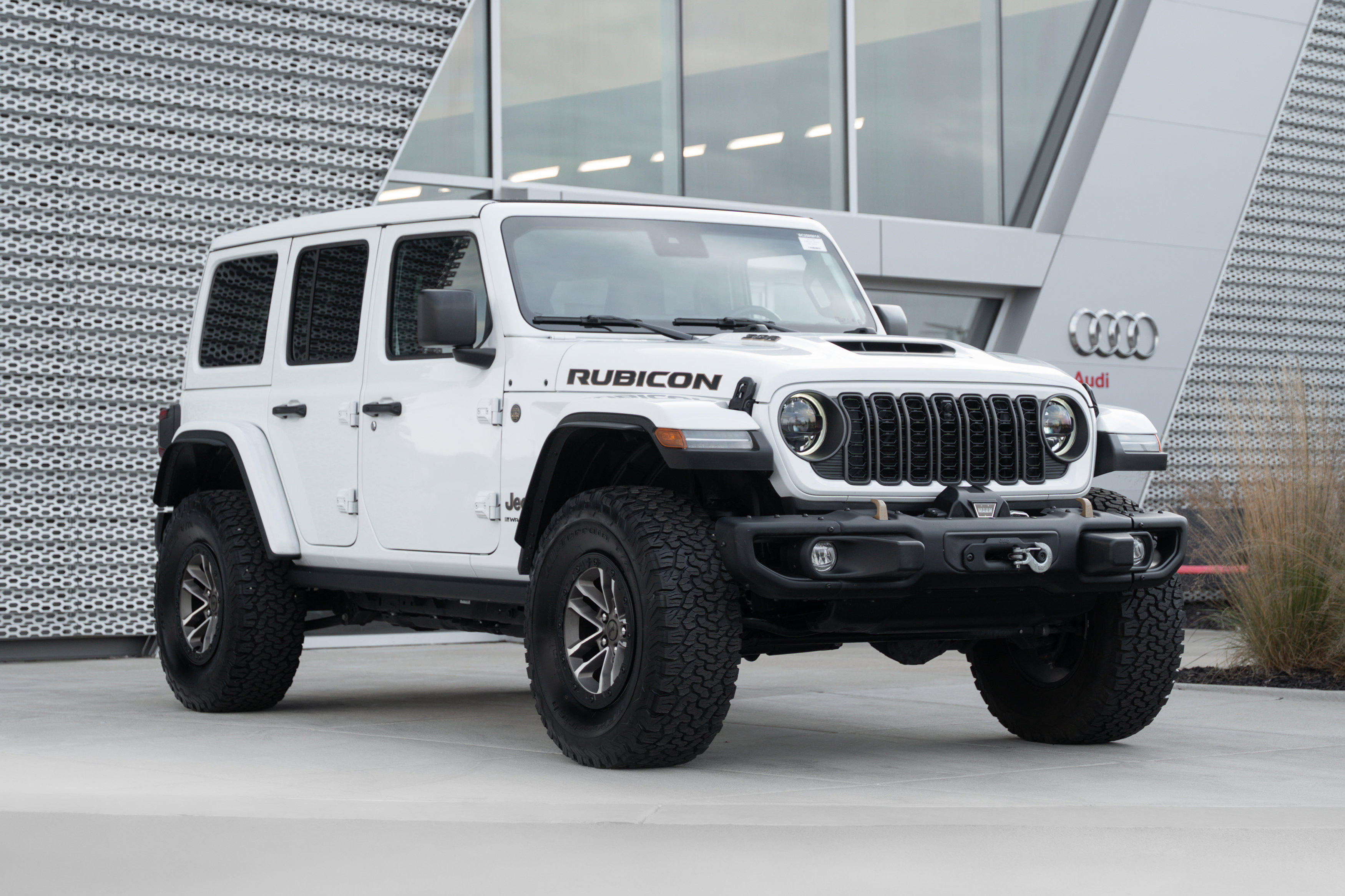 2024 Jeep Wrangler 4-Door Rubicon 392's photo