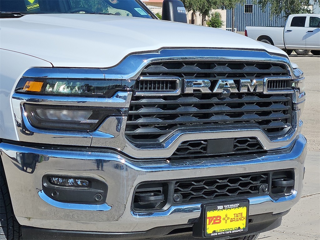 2025 Ram 3500 Big Horn photo 7