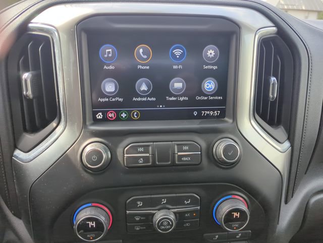 2021 Chevrolet Silverado 1500 RST photo 16
