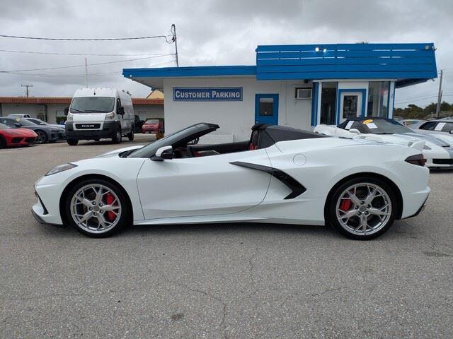 2021 Chevrolet Corvette Stingray 2LT photo 3