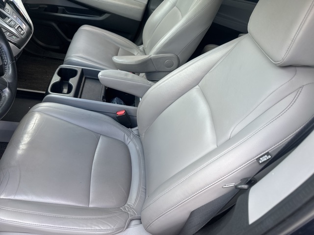 2022 Honda Odyssey Touring photo 7