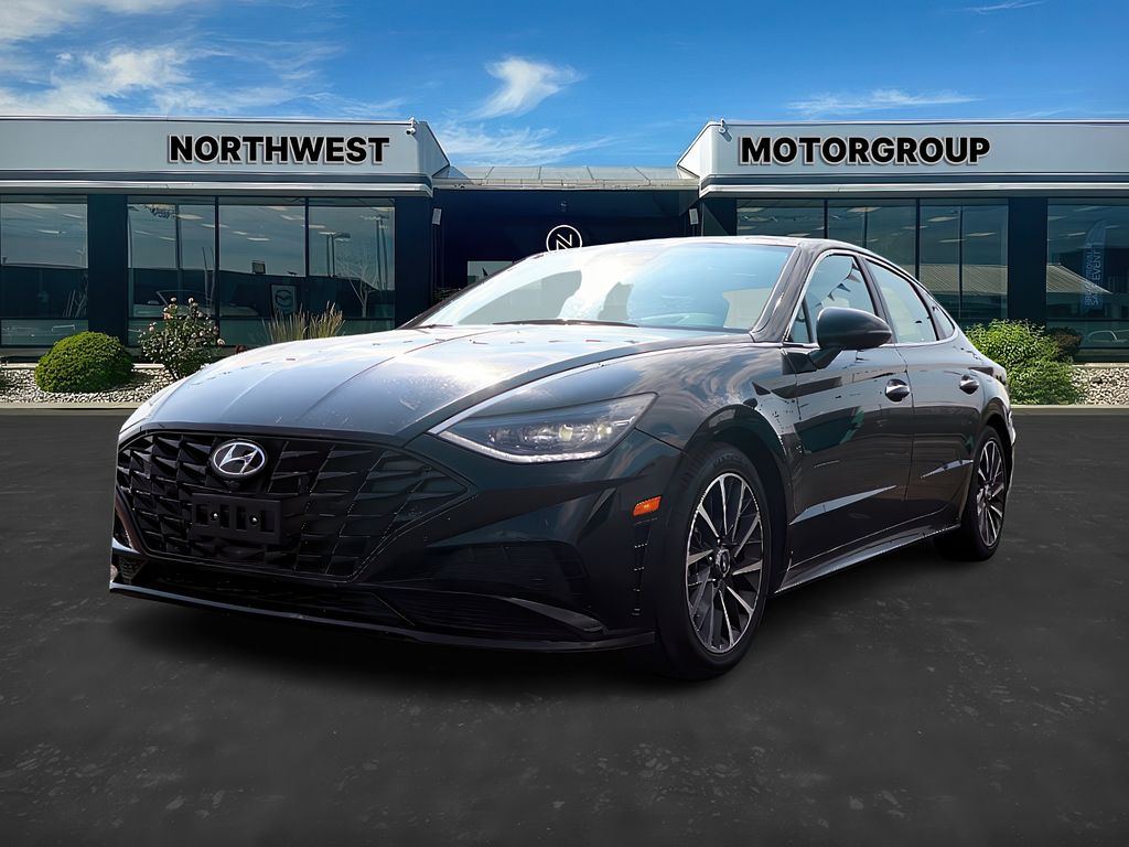 2023 Hyundai Sonata Limited photo 3