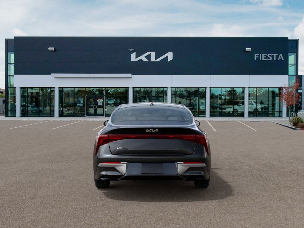 2025 Kia K5 EX photo 3