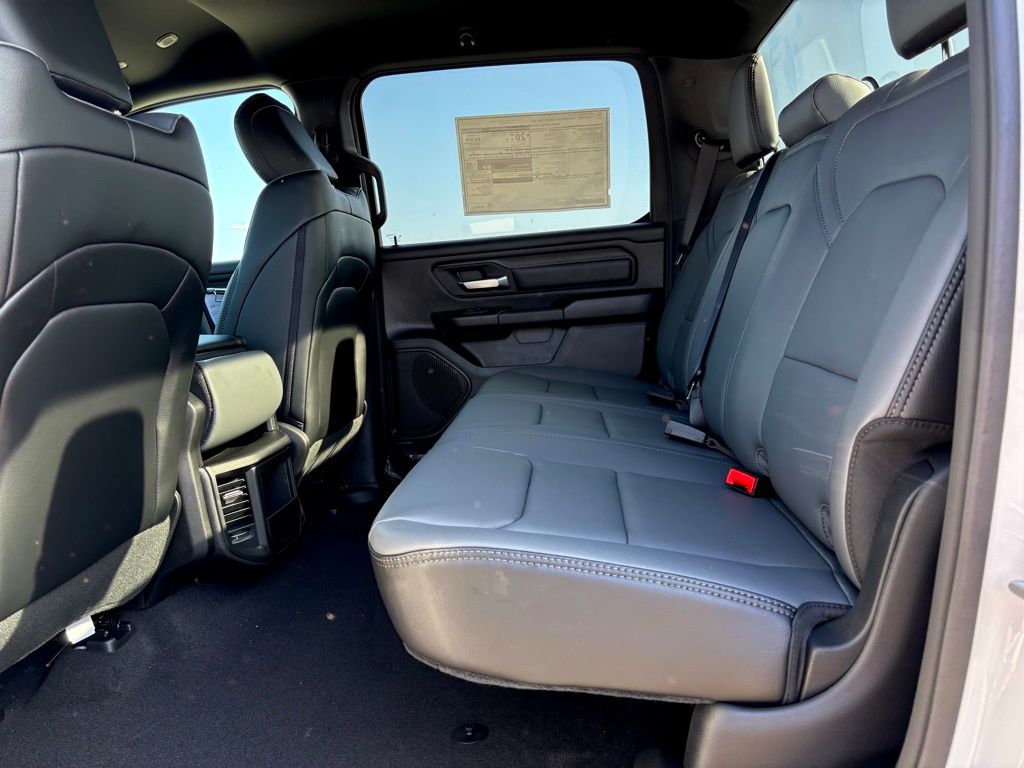 2026 Ram 1500 Tradesman photo 19