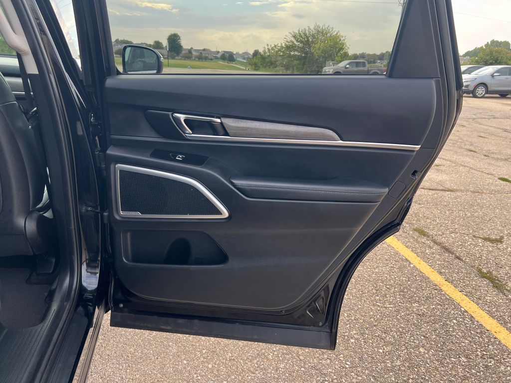 2022 Kia Telluride EX photo 14