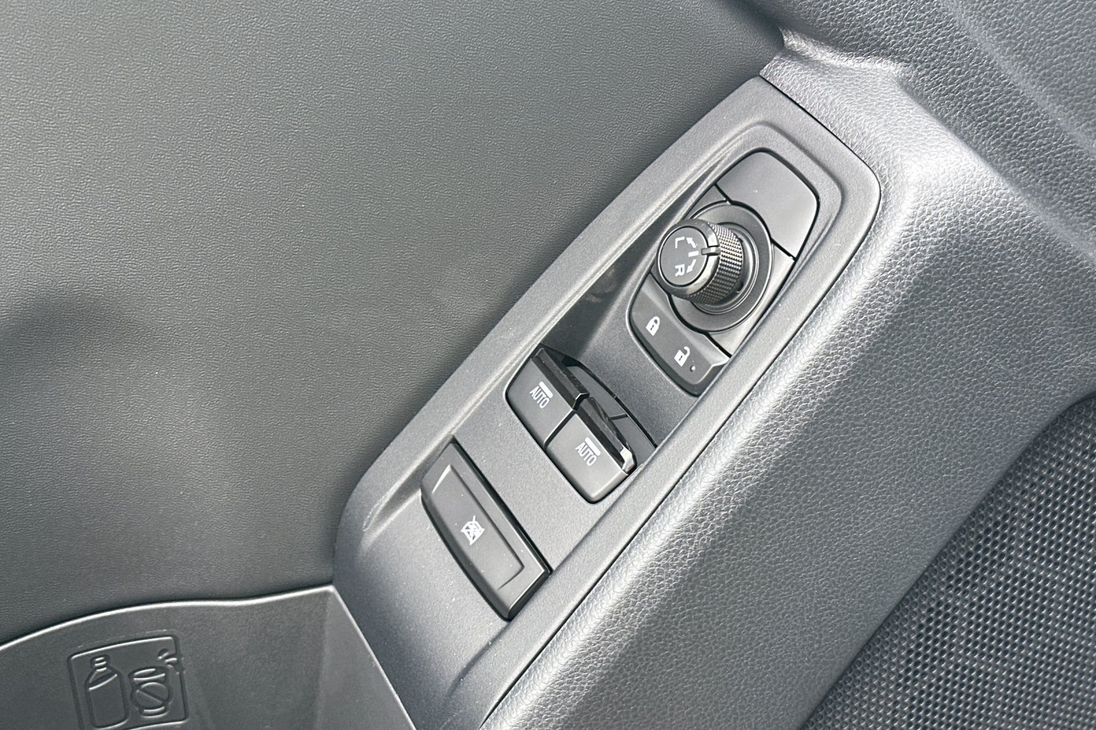 2025 Toyota GR86 Premium photo 12