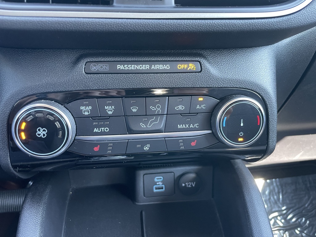 2022 Ford Escape SE photo 13