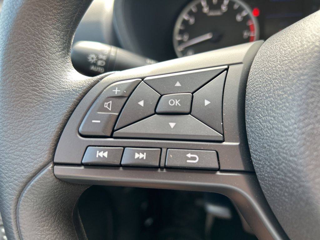 2025 Nissan Sentra S photo 18