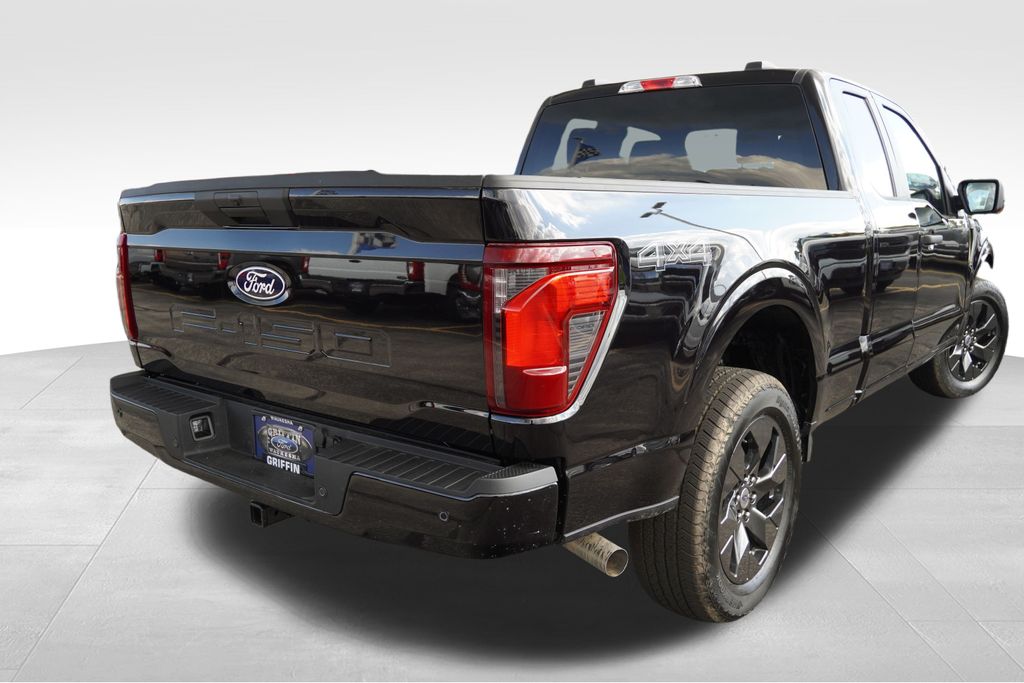 2025 Ford F-150 STX photo 4