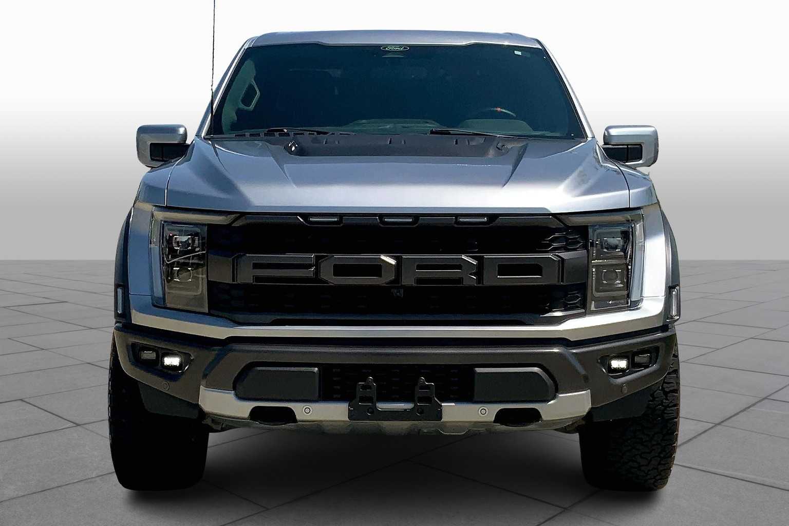 2022 Ford F-150 Raptor photo 3