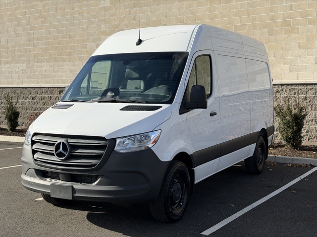 2025 Mercedes-Benz Sprinter Cargo Van Base's photo