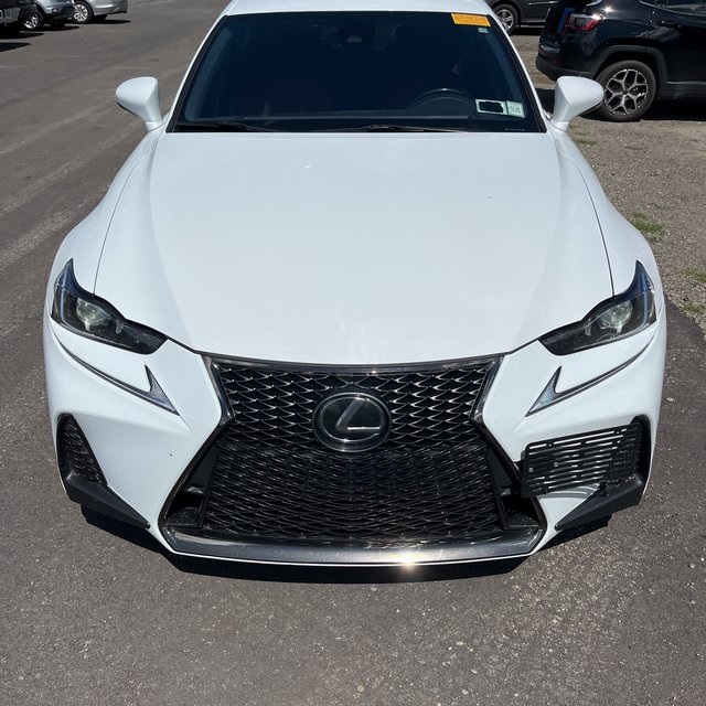 2020 Lexus IS 300 F SPORT photo 8