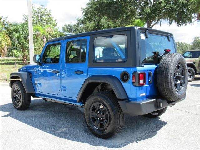 2025 Jeep Wrangler Sport photo 4