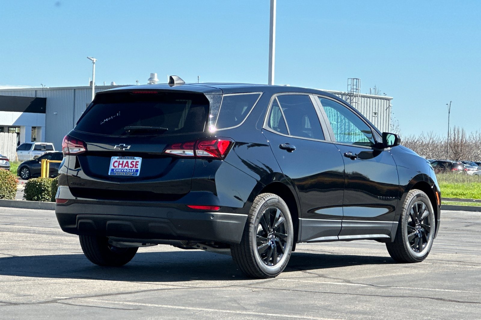 2024 Chevrolet Equinox LS photo 4