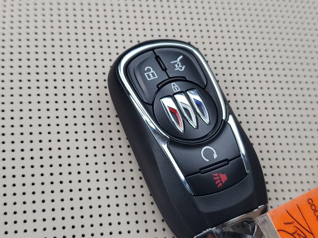 2026 Buick Encore GX Avenir photo 36
