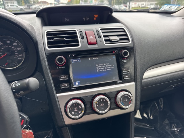 2017 Subaru Crosstrek 2.0i Premium photo 14