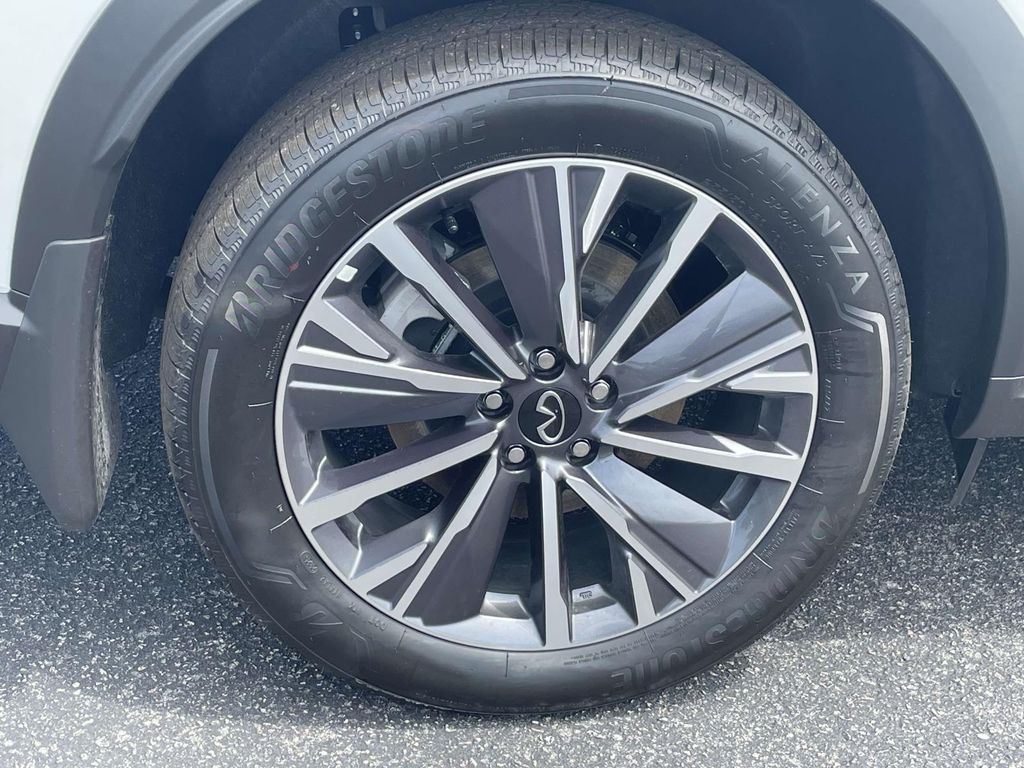 2026 Infiniti QX60 Luxe AWD photo 7