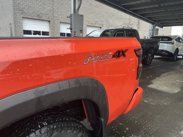 2025 Nissan Frontier PRO-4X photo 10