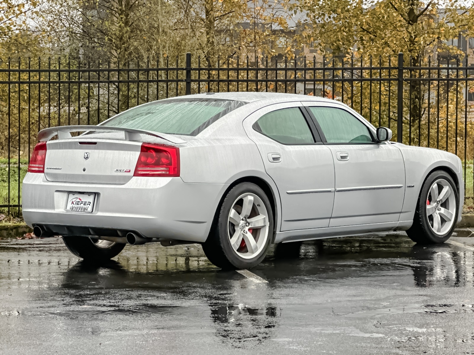 2007 Dodge Charger SRT8 photo 3
