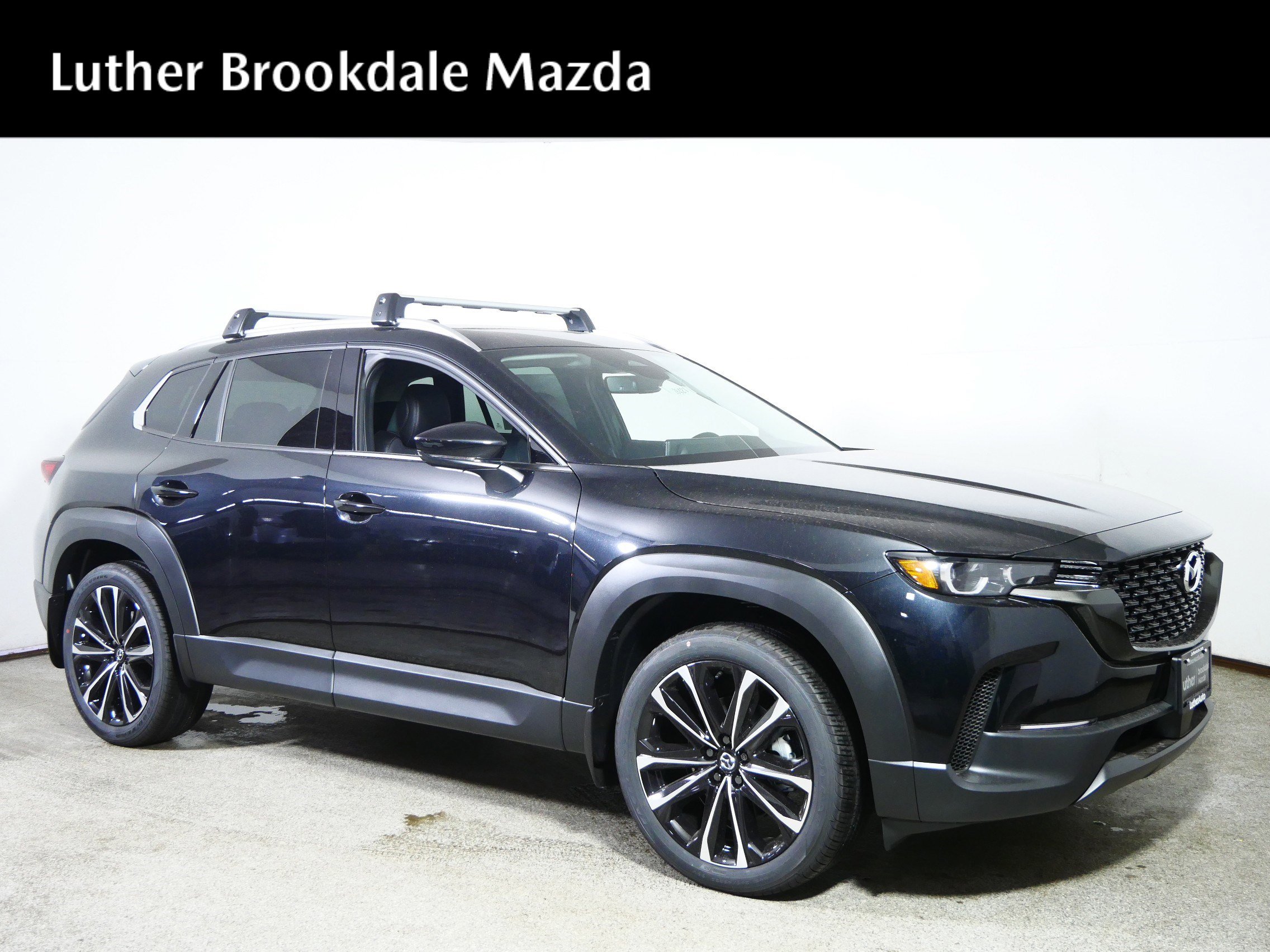 2025 Mazda CX-50 Premium Plus's photo