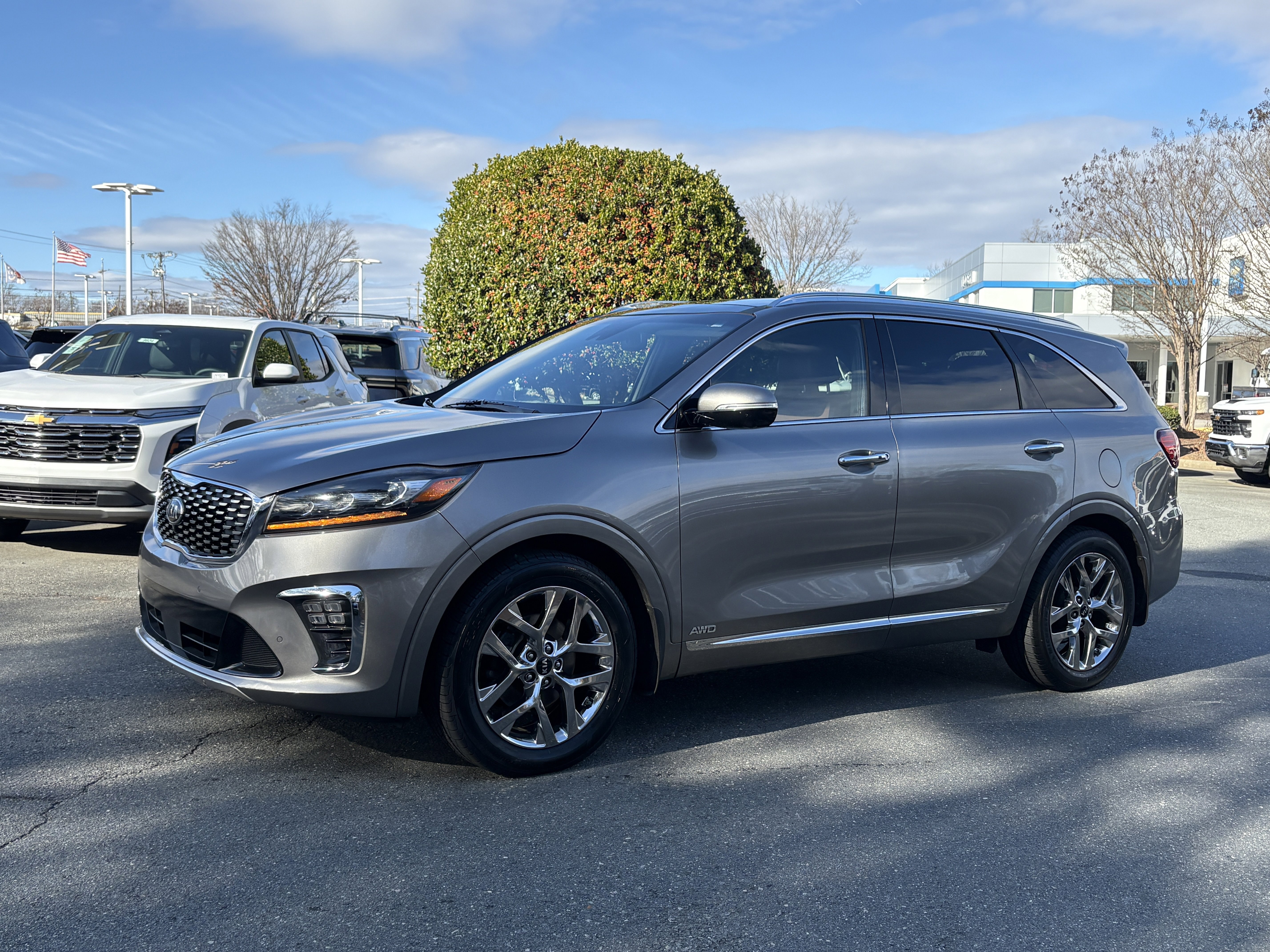 2019 Kia Sorento SXL's photo