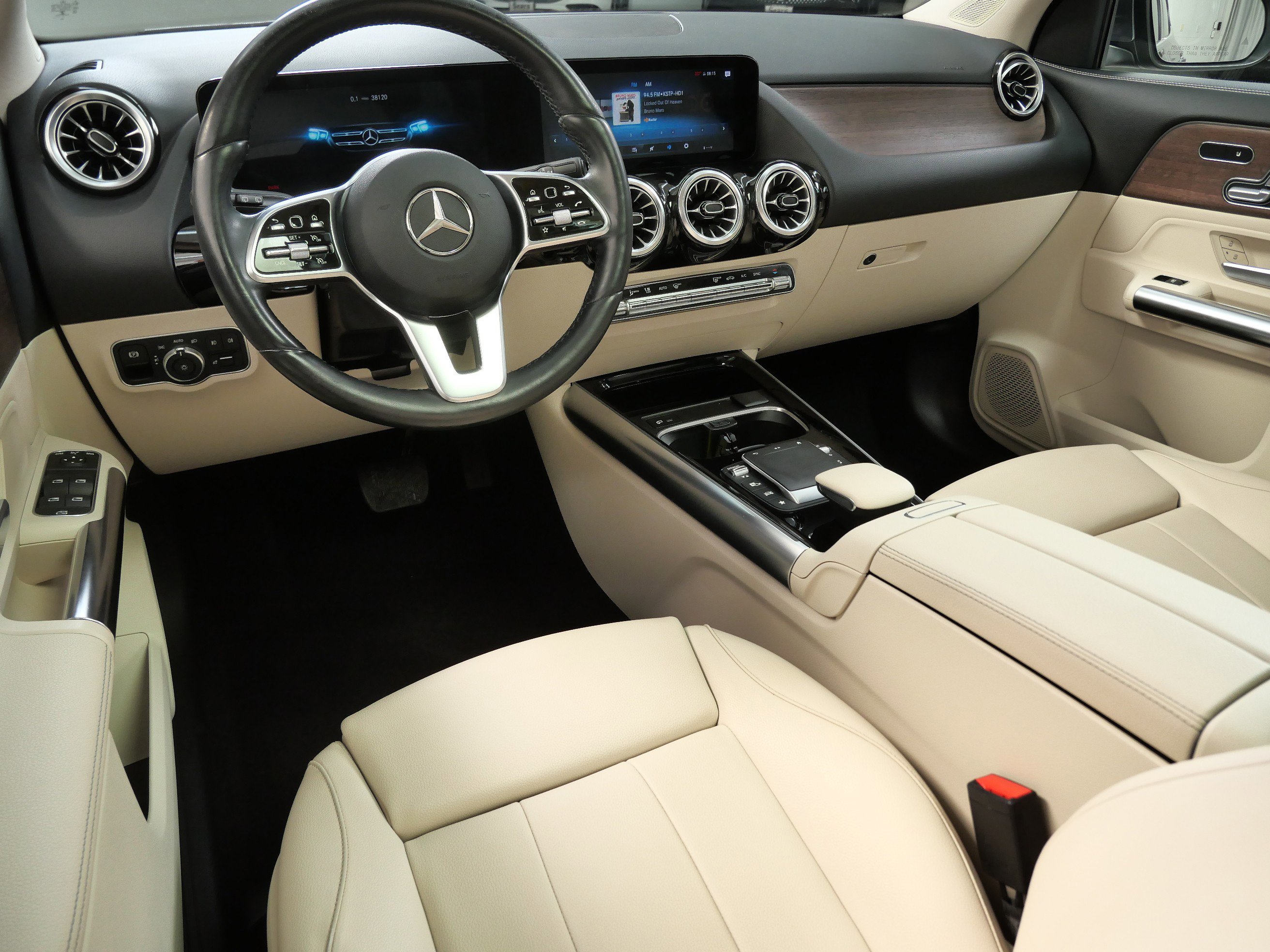 Certified 2022 Mercedes-Benz GLA GLA250 with VIN W1N4N4HB3NJ360339 for sale in Minnetonka, Minnesota