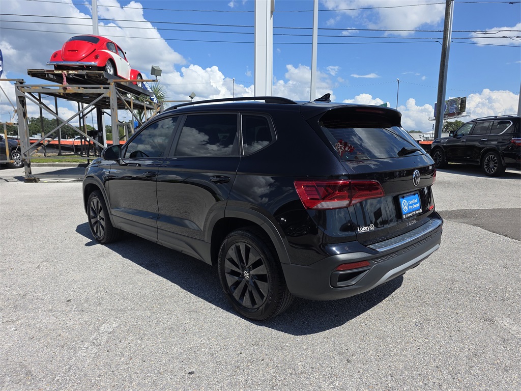 2024 Volkswagen Taos S photo 2