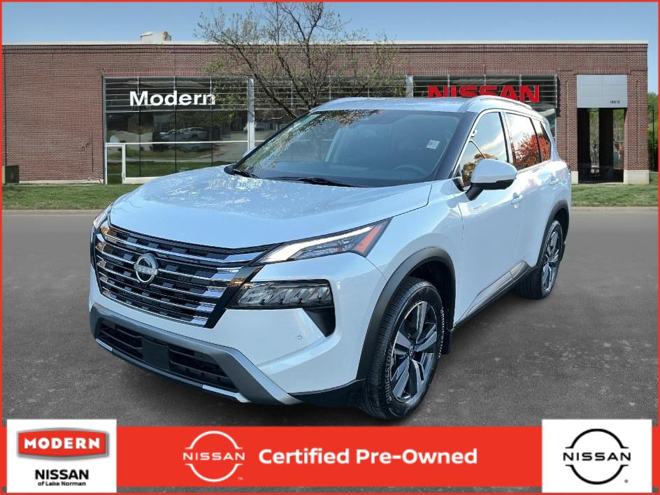 2024 Nissan Rogue SL's photo