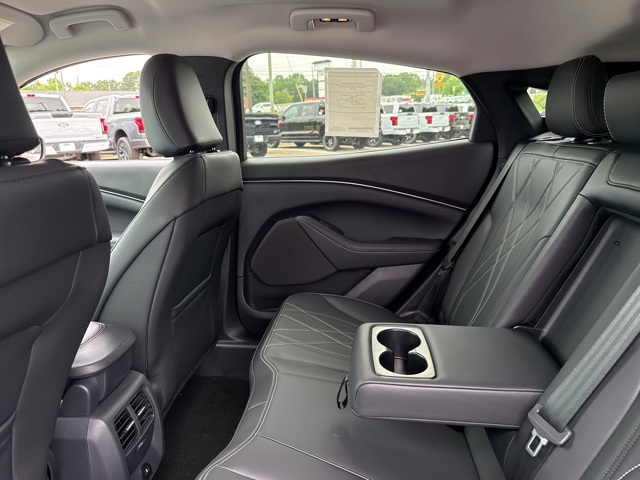 2025 Ford Mustang Mach-E Select photo 24