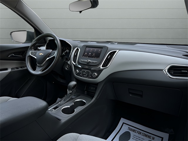 2023 Chevrolet Equinox LT photo 28