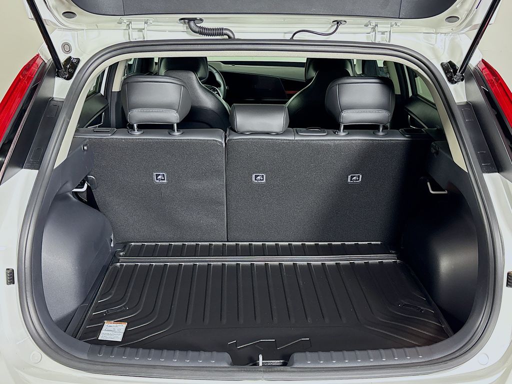 2025 Kia Niro EX Touring photo 20