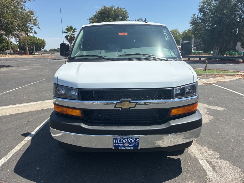 2025 Chevrolet Express Cargo 2500 Van photo 8