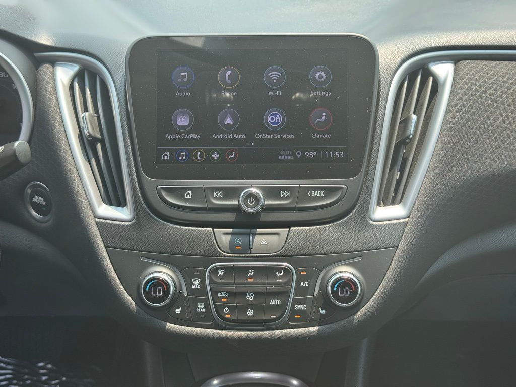2023 Chevrolet Malibu 1LT photo 13