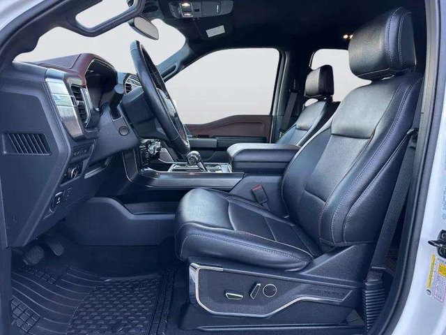2023 Ford F-150 Lariat photo 28