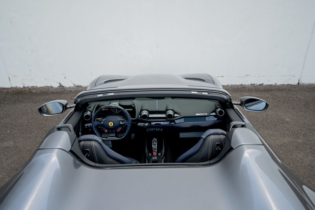 2022 Ferrari 812 GTS photo 9